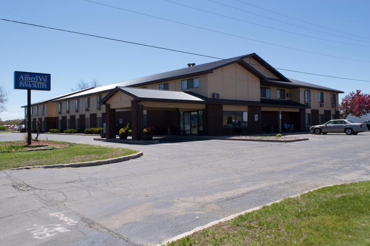 Amerivu Inn And Suites Shawano Wi Exterior foto